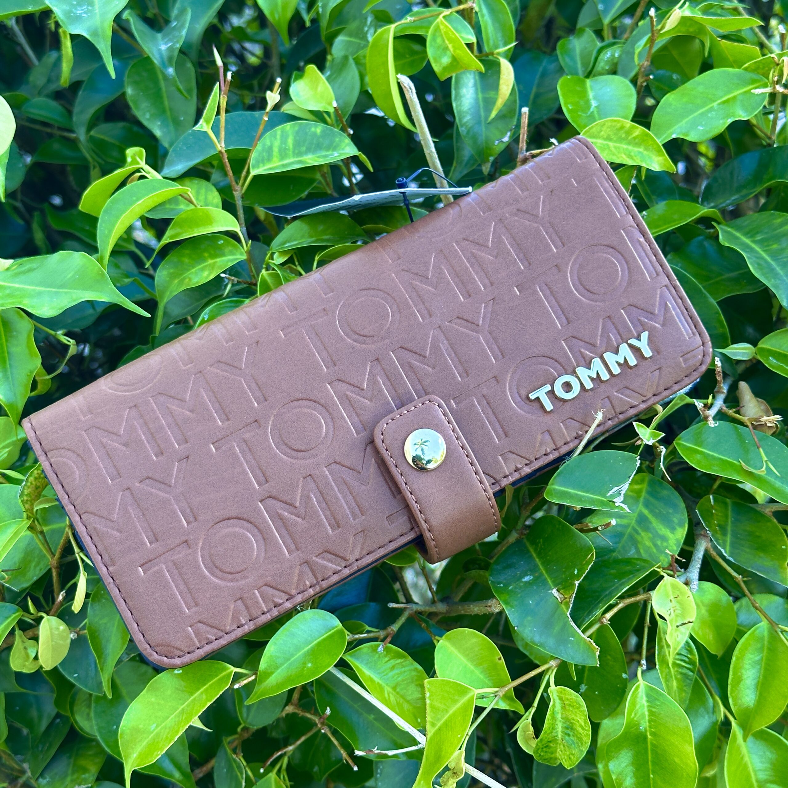 Tommy Hilfiger Debossed Logo Wallet Brown